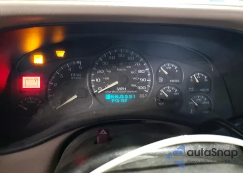 2001 Chevrolet Silverado K2500 Heavy Duty z USA, uszkodzony, nr VIN 1GCHK23191F213301